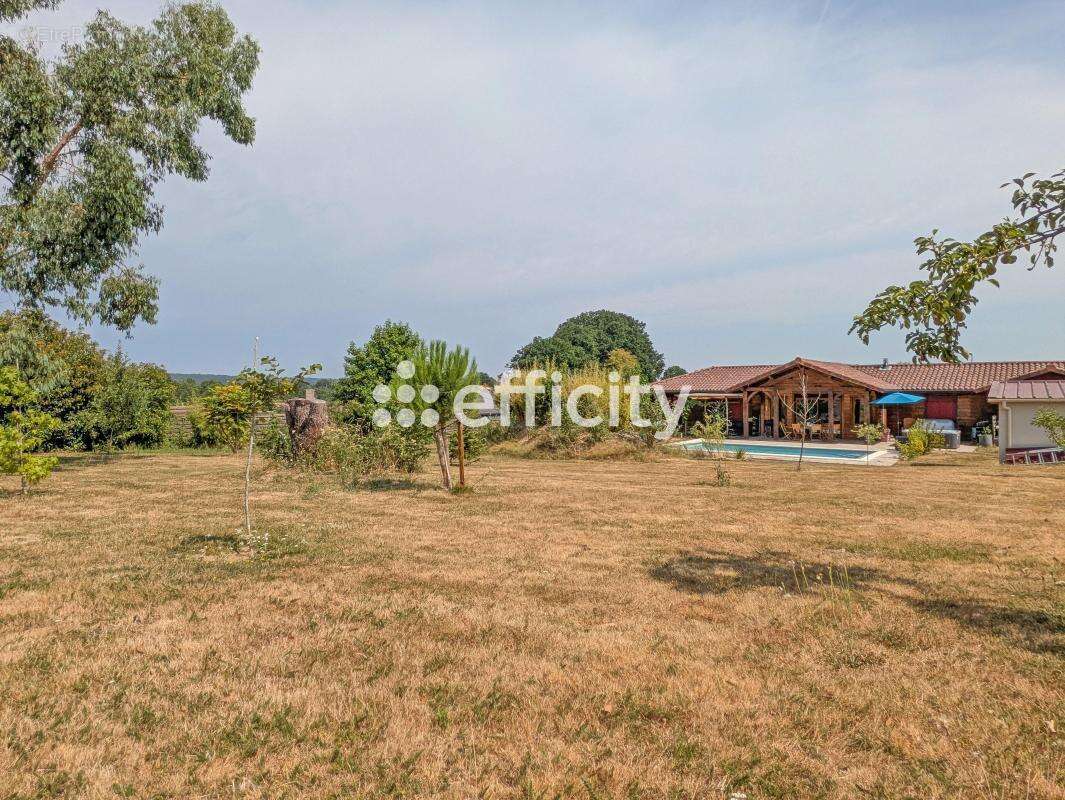 Maison 125 m² à Sereilhac  - photo 16