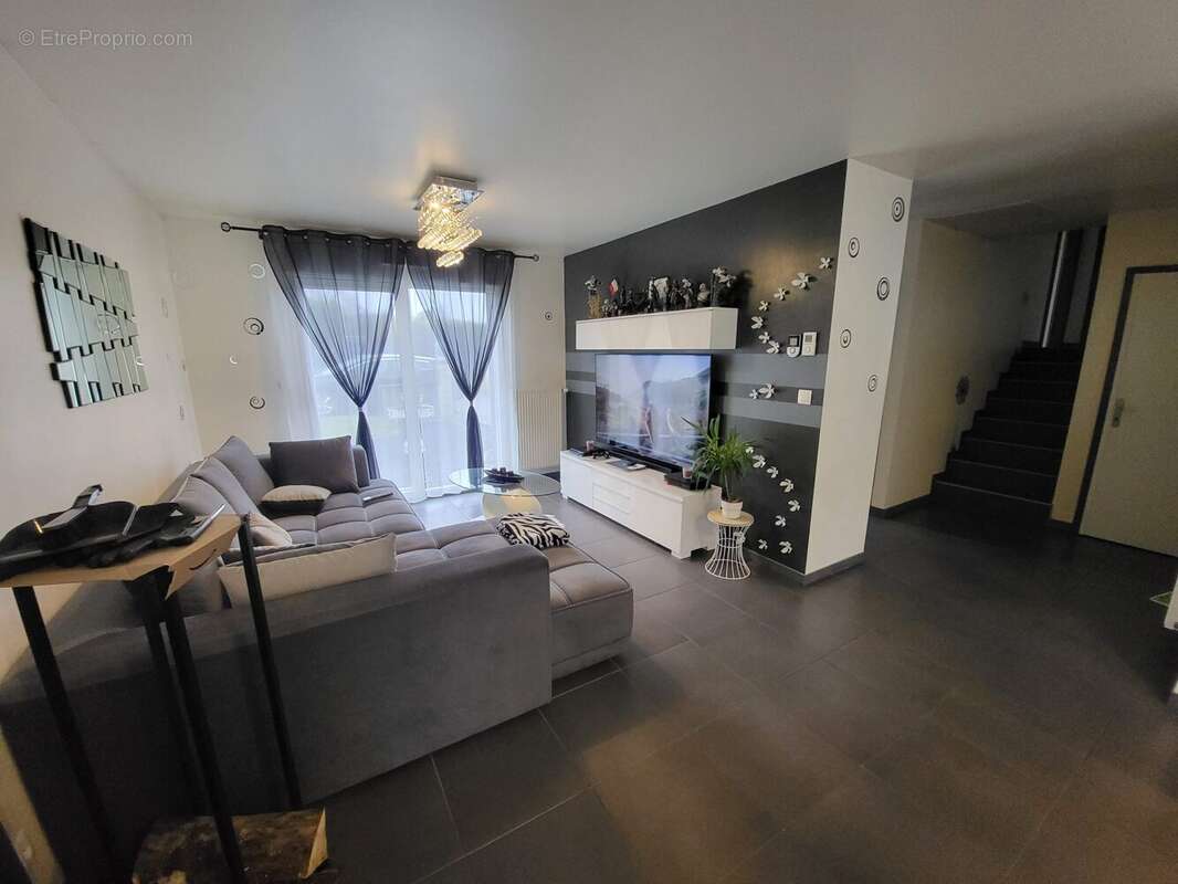 Maison à HUSSIGNY-GODBRANGE