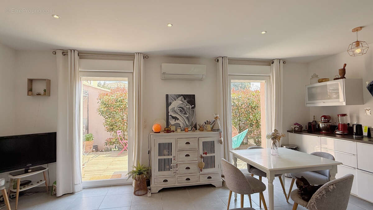 Appartement à SANARY-SUR-MER