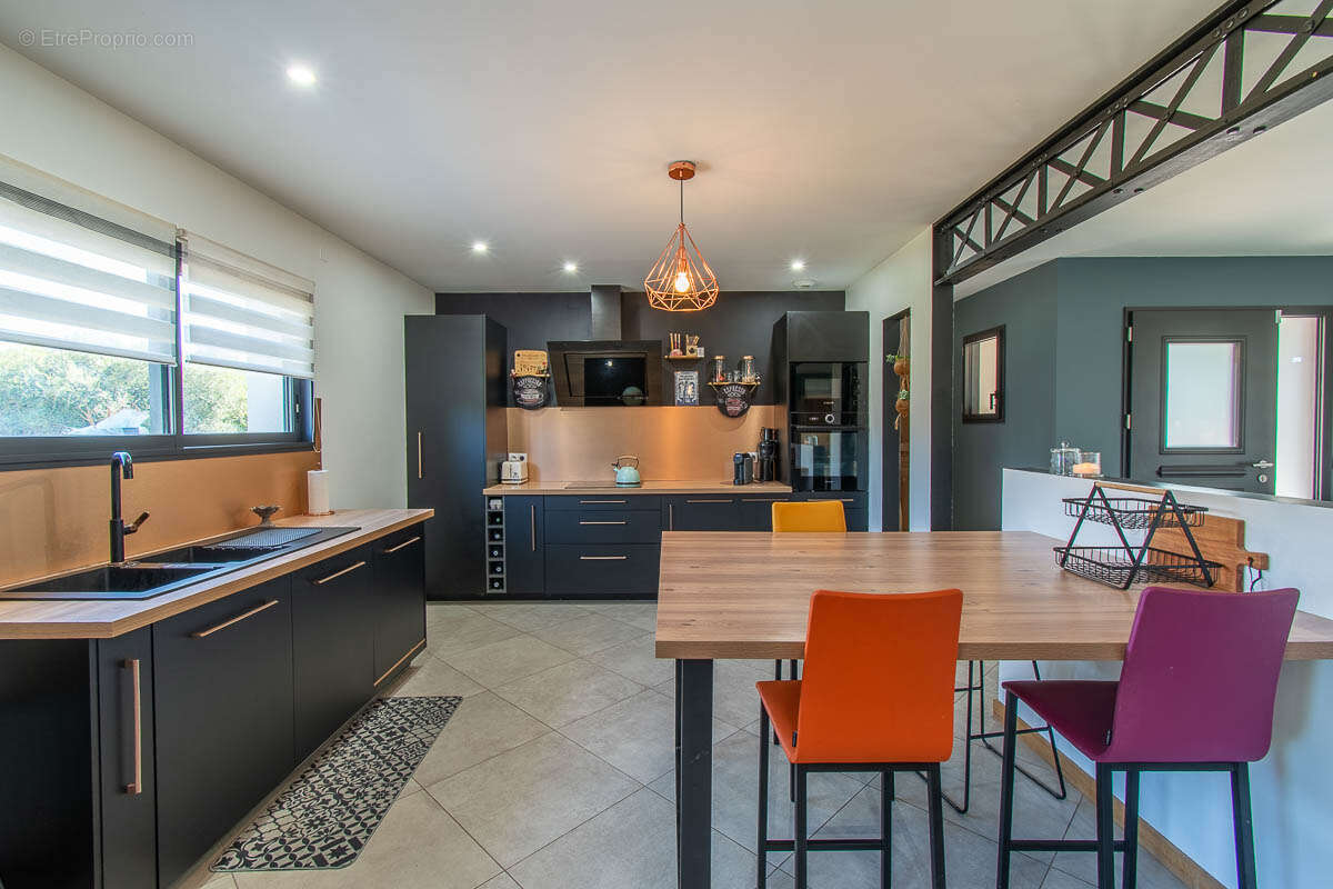 Maison à MERY-SUR-CHER