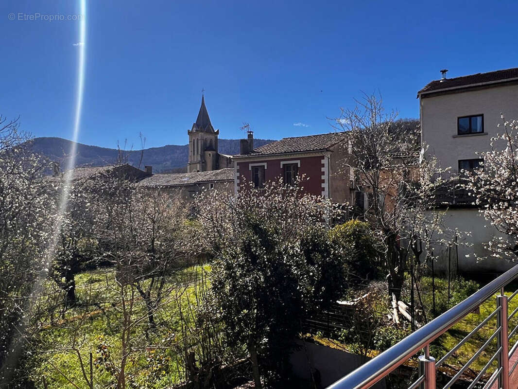Appartement à PUIVERT
