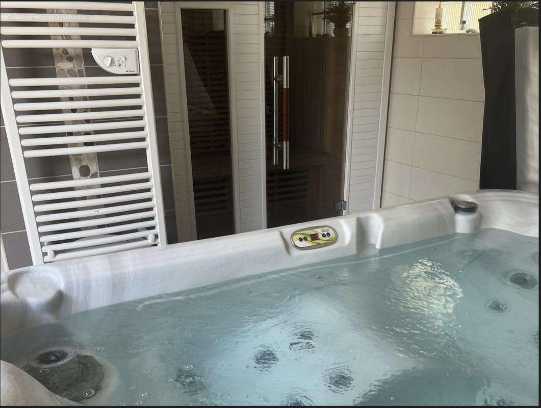 Appartement à BAGNOLES-DE-L'ORNE