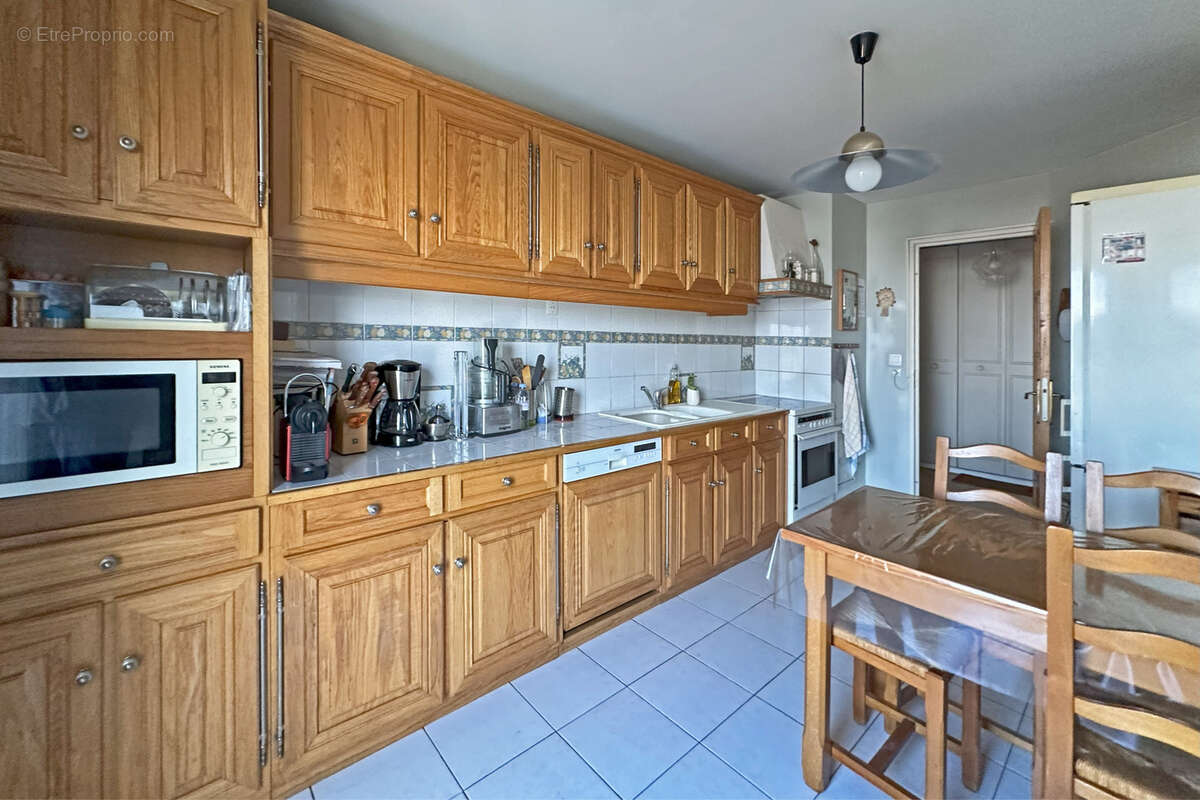 Appartement à NANTERRE