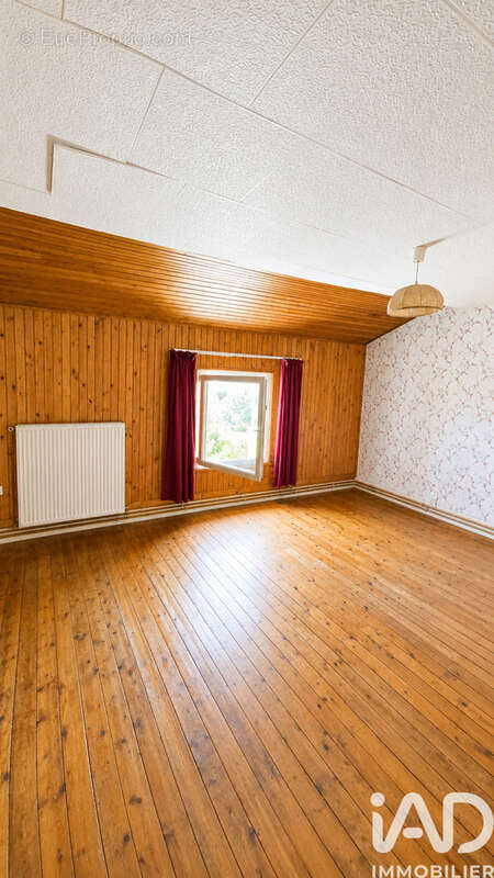 Maison 143 m² à Vouziers  - photo 4