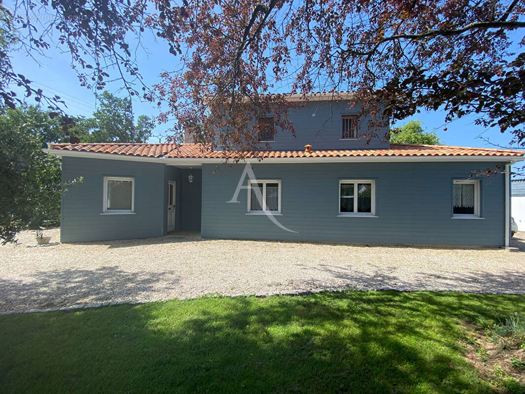 Maison à PAULX