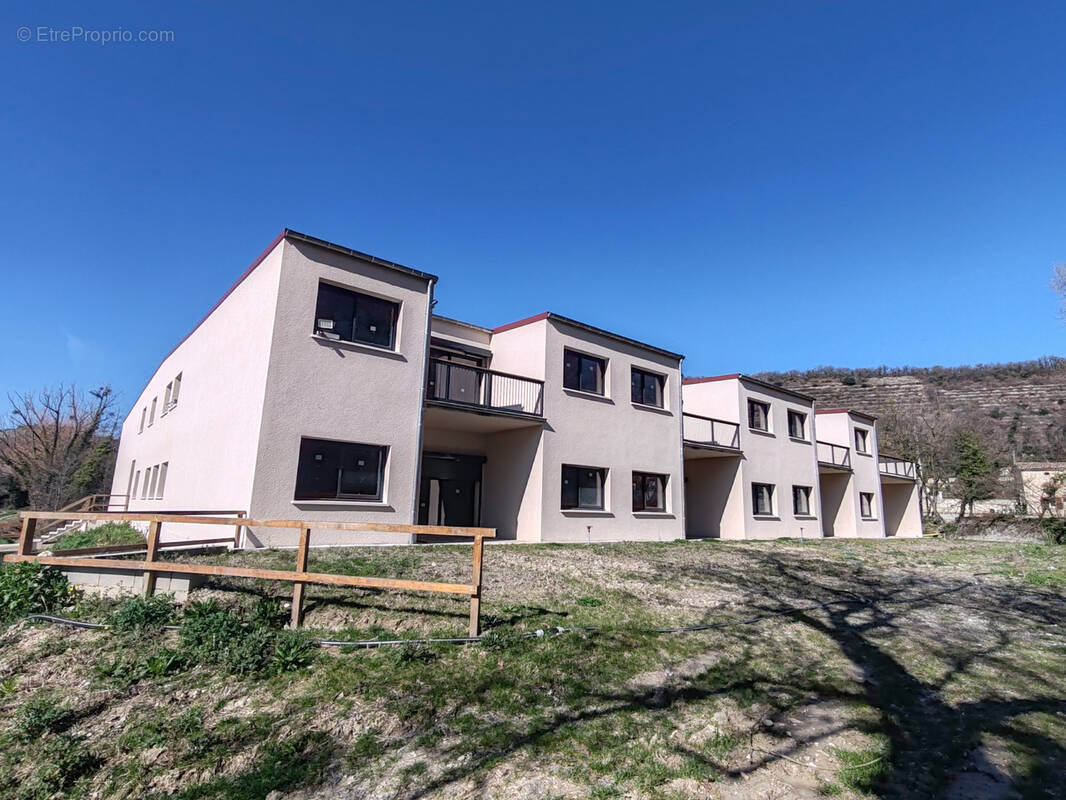 Appartement à LIVRON-SUR-DROME