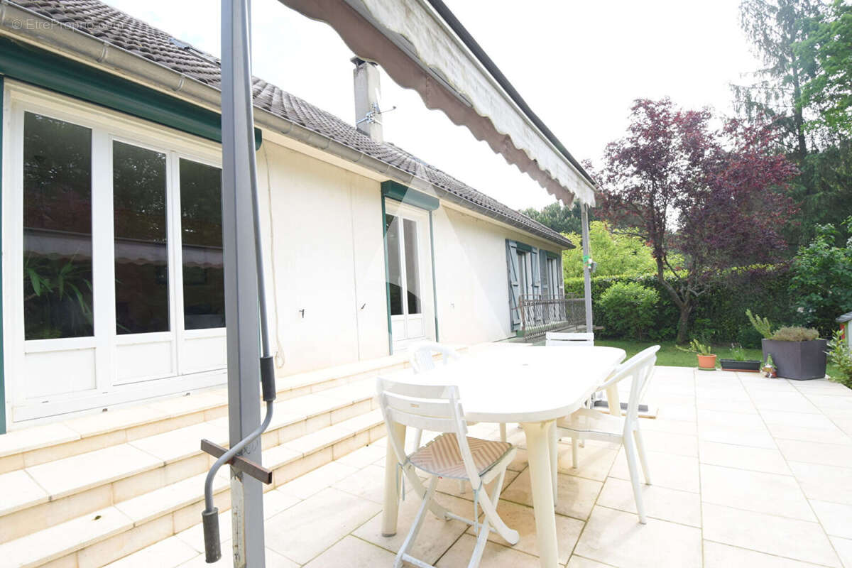 Maison à APREMONT