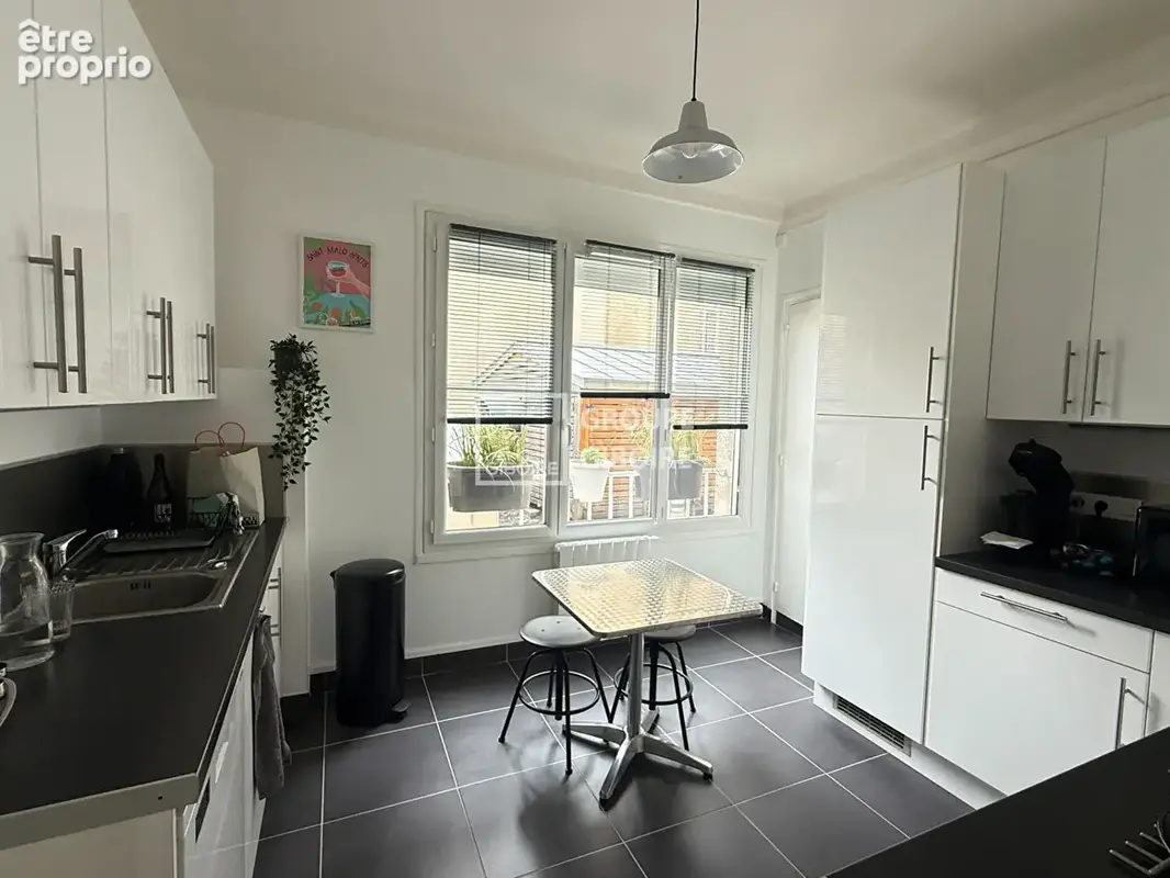 A vendre exclusivite agence giboire appartmenet type 4 saint malo intra muros balcon cave - photo 2