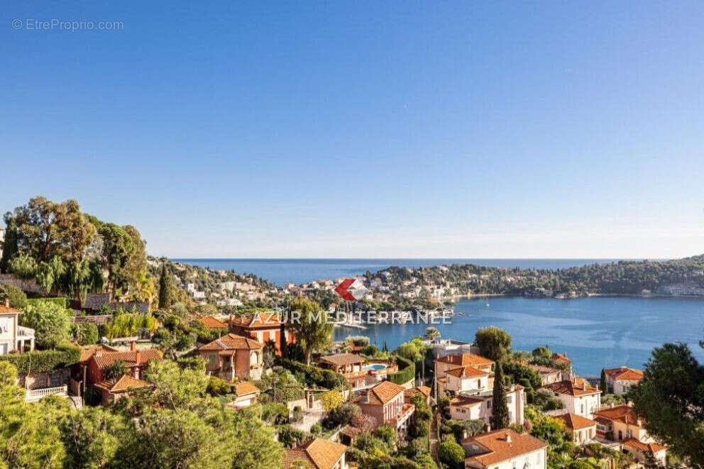 Maison 115 m² à Villefranche-Sur-Mer  - photo 2