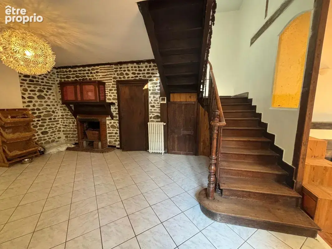 À vendre: Maison de maître en galets du XIXe siècle _Charme, calme et volumes exceptionnels à Jurançon - photo 4
