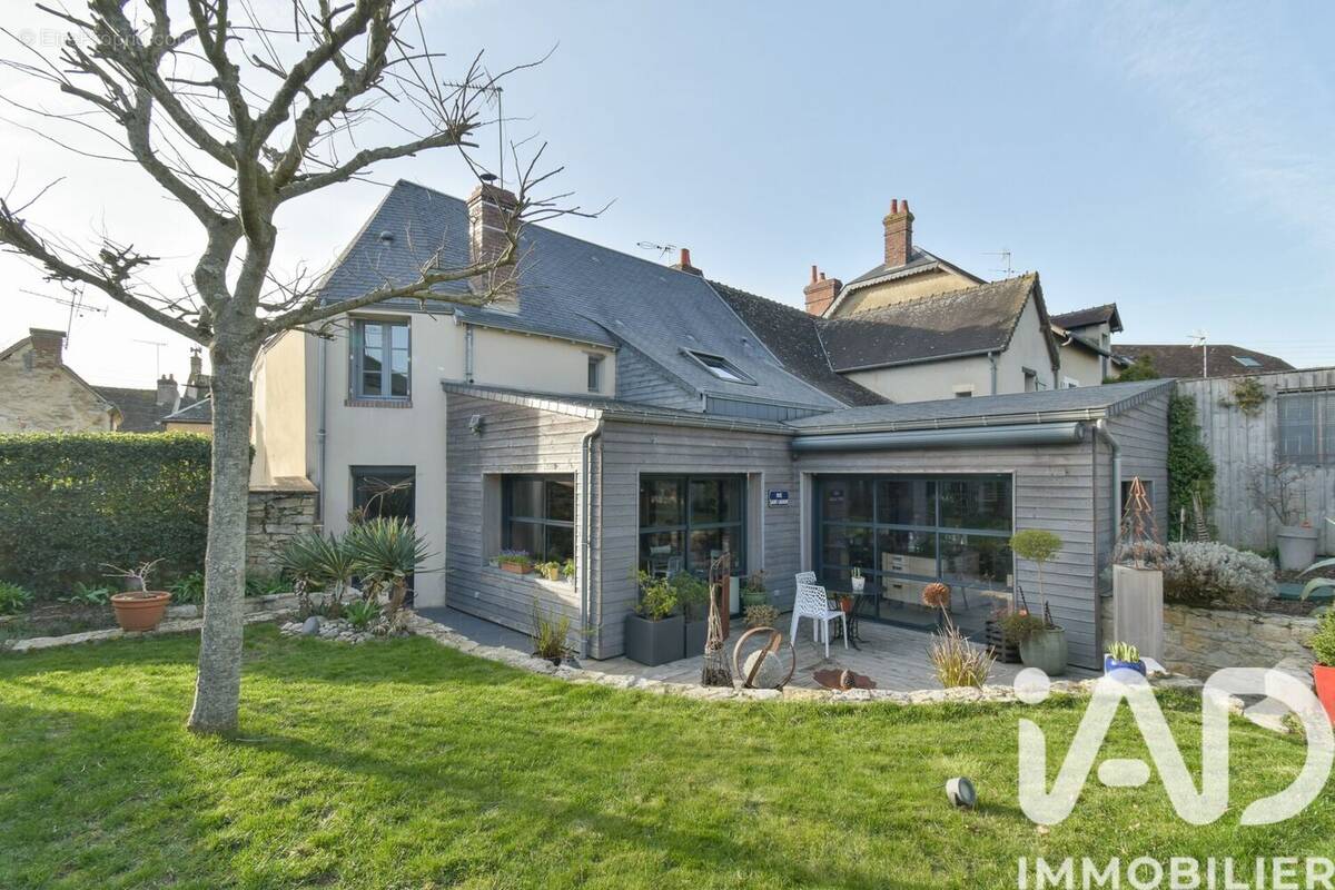 Photo 1 - Maison à LA FERTE-BERNARD