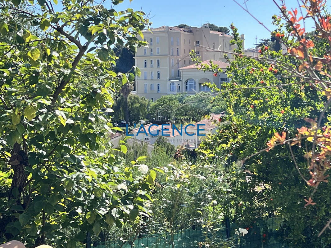 Maison à HYERES