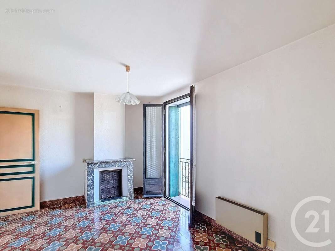 Maison à LATOUR-BAS-ELNE