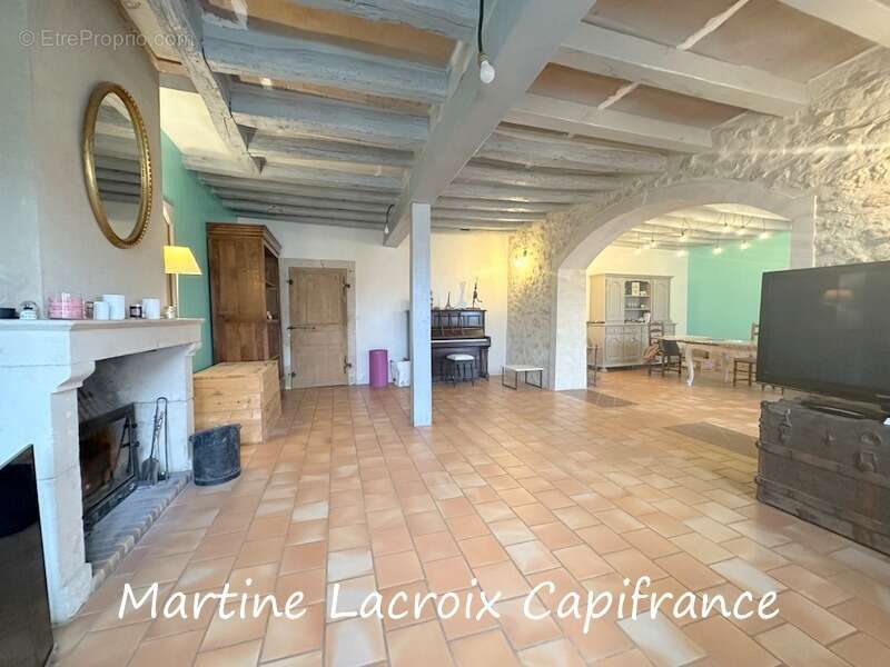 Maison à SCEAUX-SUR-HUISNE