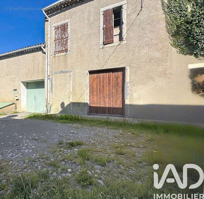 Maison 240 m² à Ribaute  - photo 2