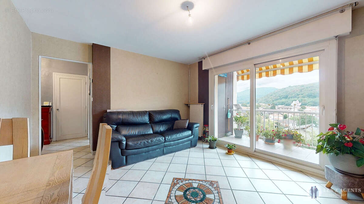 Appartement à ECHIROLLES