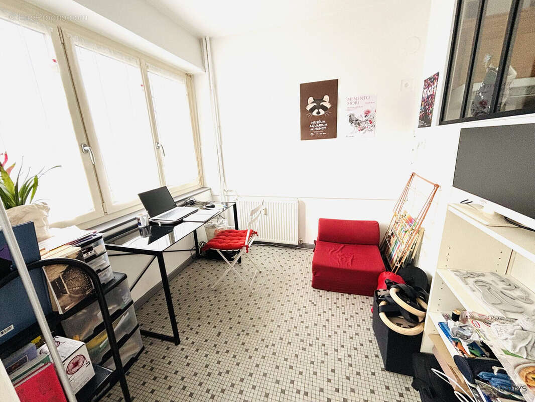 Bureau - Appartement à NANCY