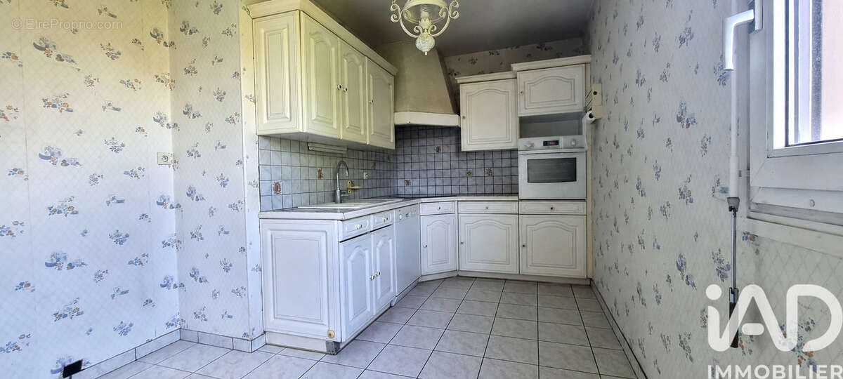 Photo 5 - Appartement à CHARNAY-LES-MACON
