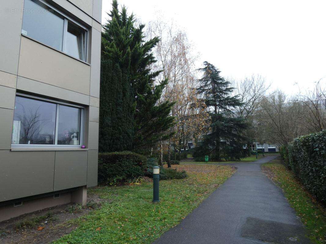 Appartement à VAIRES-SUR-MARNE