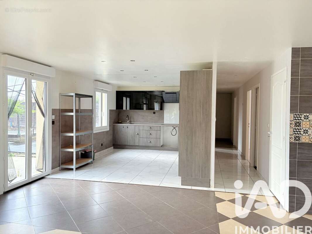 Photo 2 - Maison à LIHONS