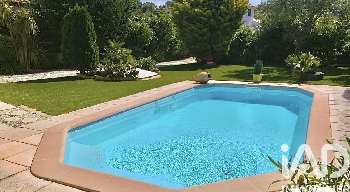 Photo 3 - Maison à SIX-FOURS-LES-PLAGES