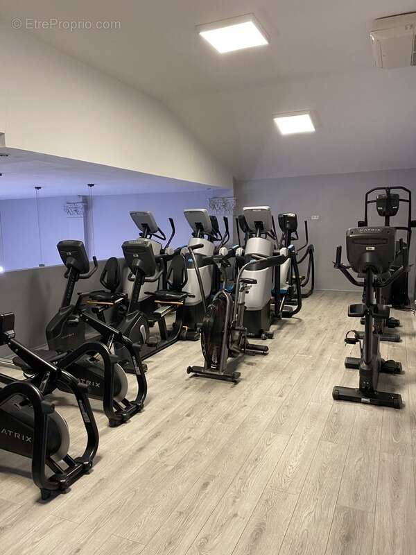 Commerce à CAGNES-SUR-MER