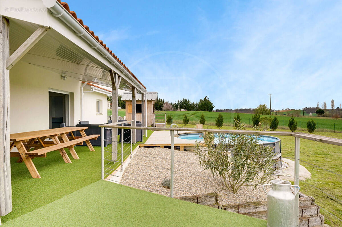Maison à DURAS