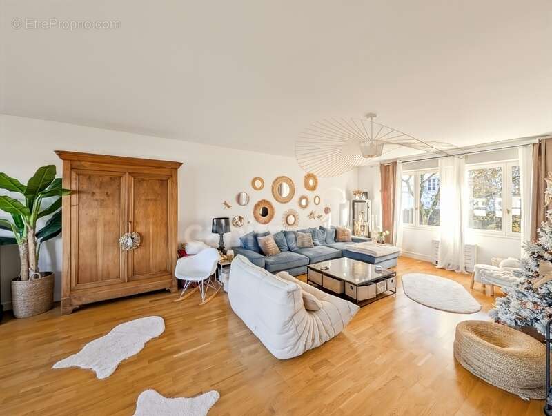 Maison à SAINT-MARCEL