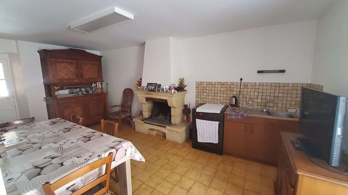 Maison à ANTRAIN