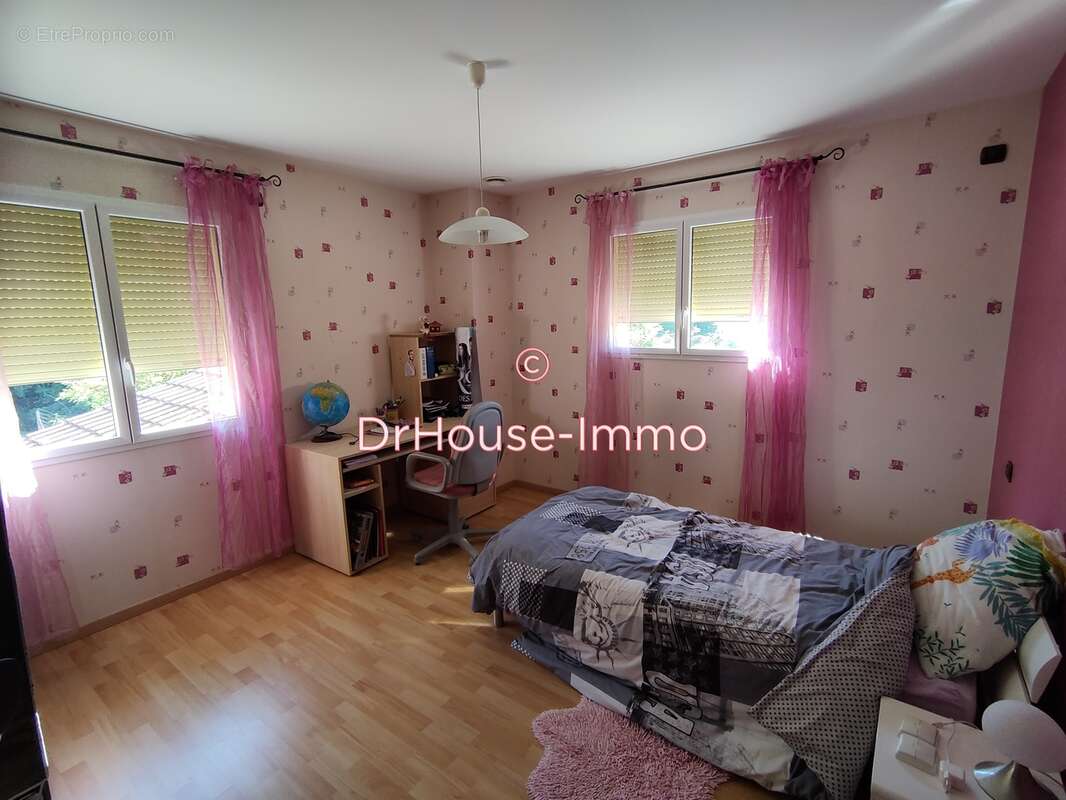 Maison à SAINT-VERAND