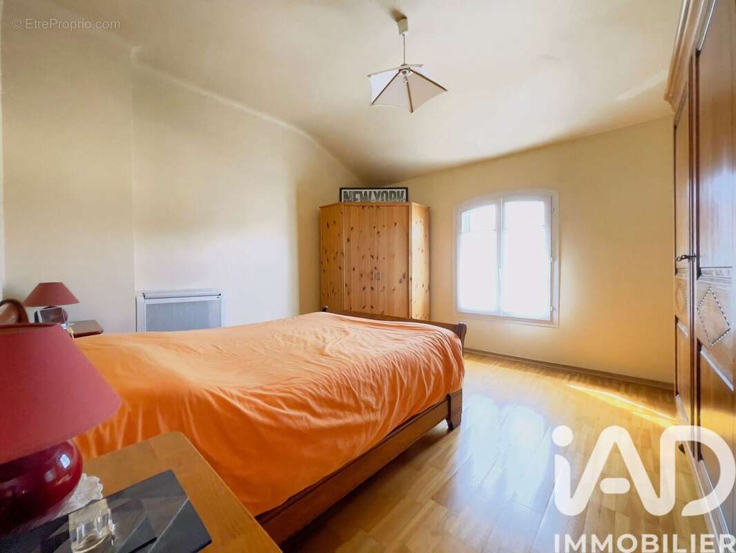 Maison 110 m² à Champigny-Sur-Marne  - photo 9