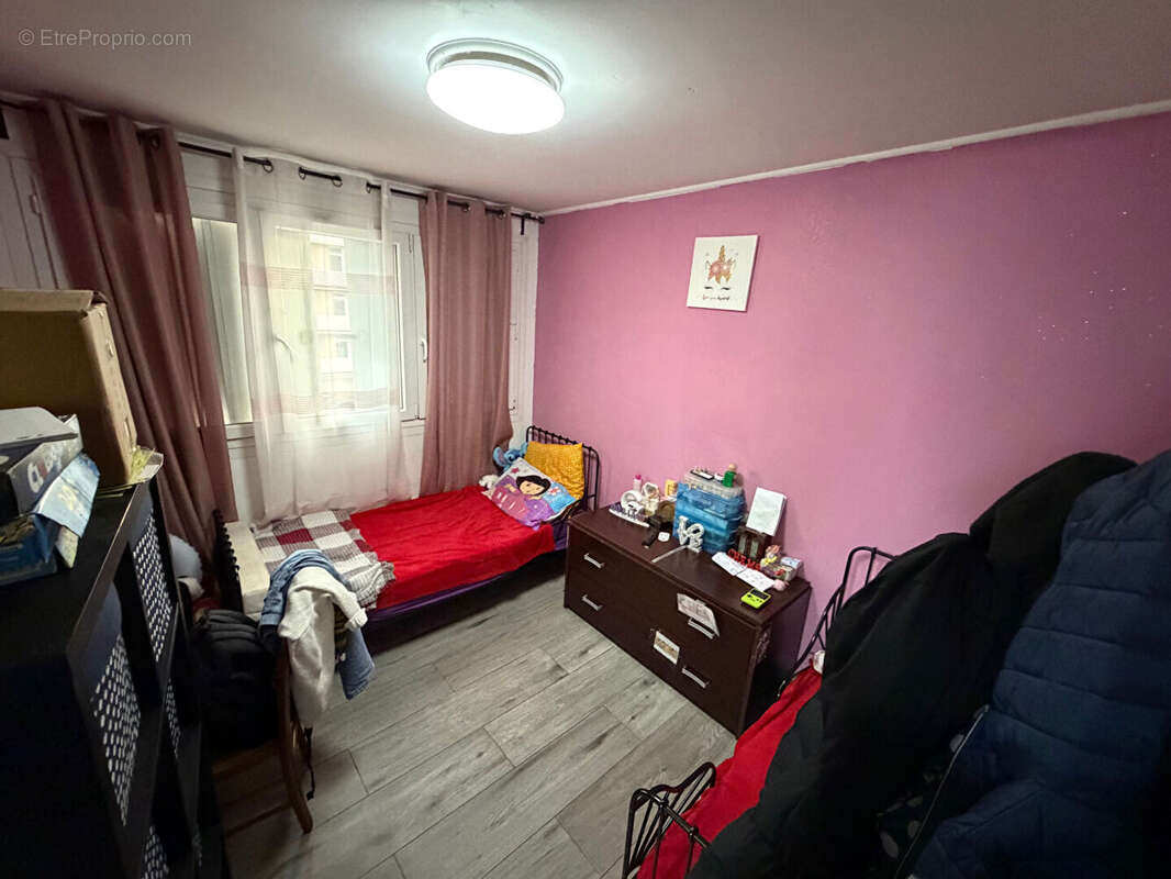 Appartement à MARSEILLE-14E