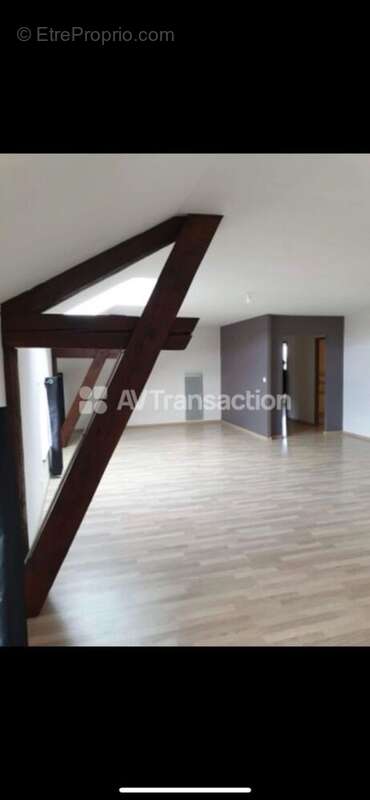 Appartement à DOMREMY-LA-PUCELLE