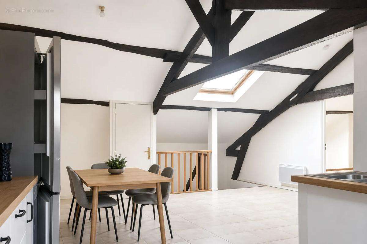 Appartement à CORBEIL-ESSONNES