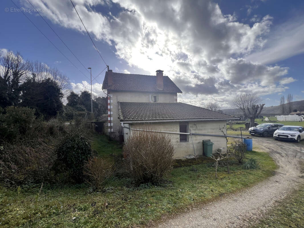 Maison à SAINT-CYPRIEN