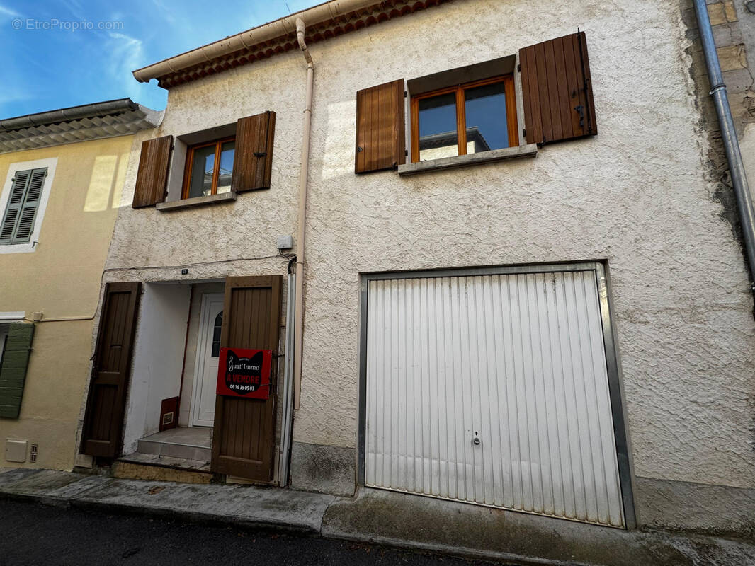 Maison à SAINTE-TULLE