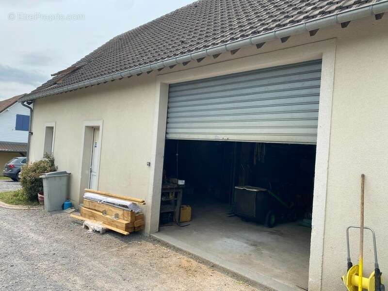 Maison à SAINT-MARTIN-AUX-CHARTRAINS