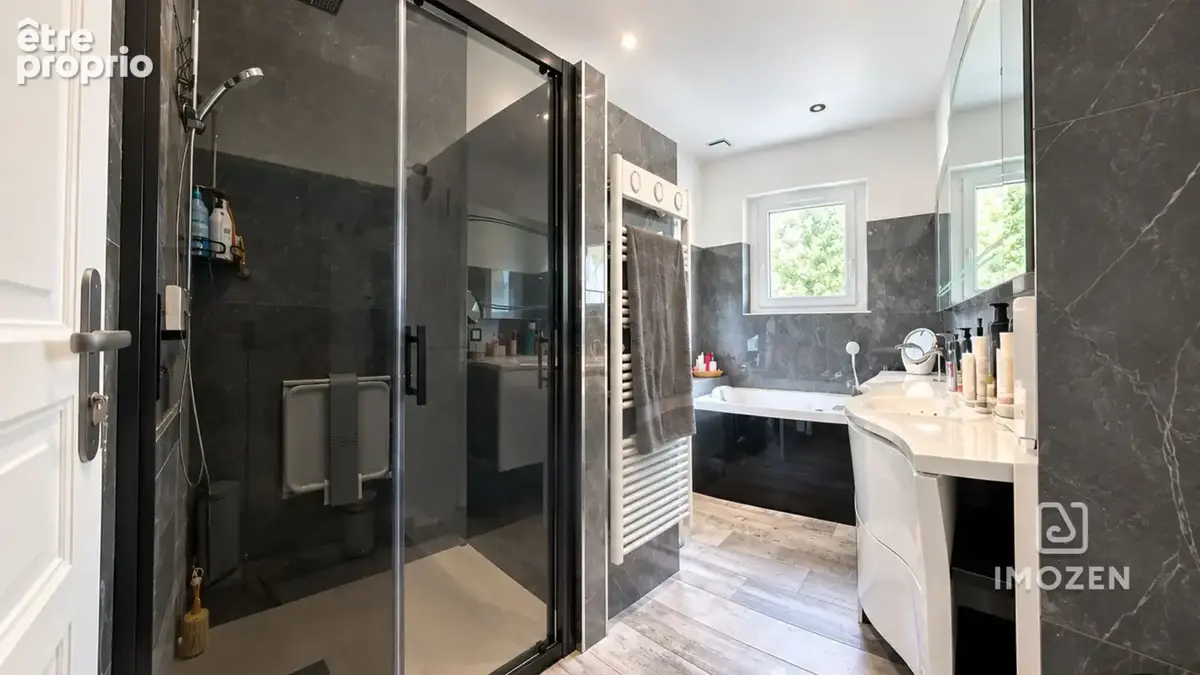 Maison traditionnelle  T4-5 de 120m2 sur 1548m2 - photo 12