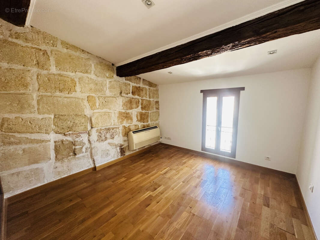 Maison à SAINT-LAURENT-D&#039;AIGOUZE