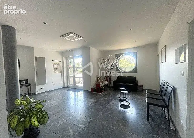 Commerce 365 m² à vendre à Wettolsheim (68920) - photo 2