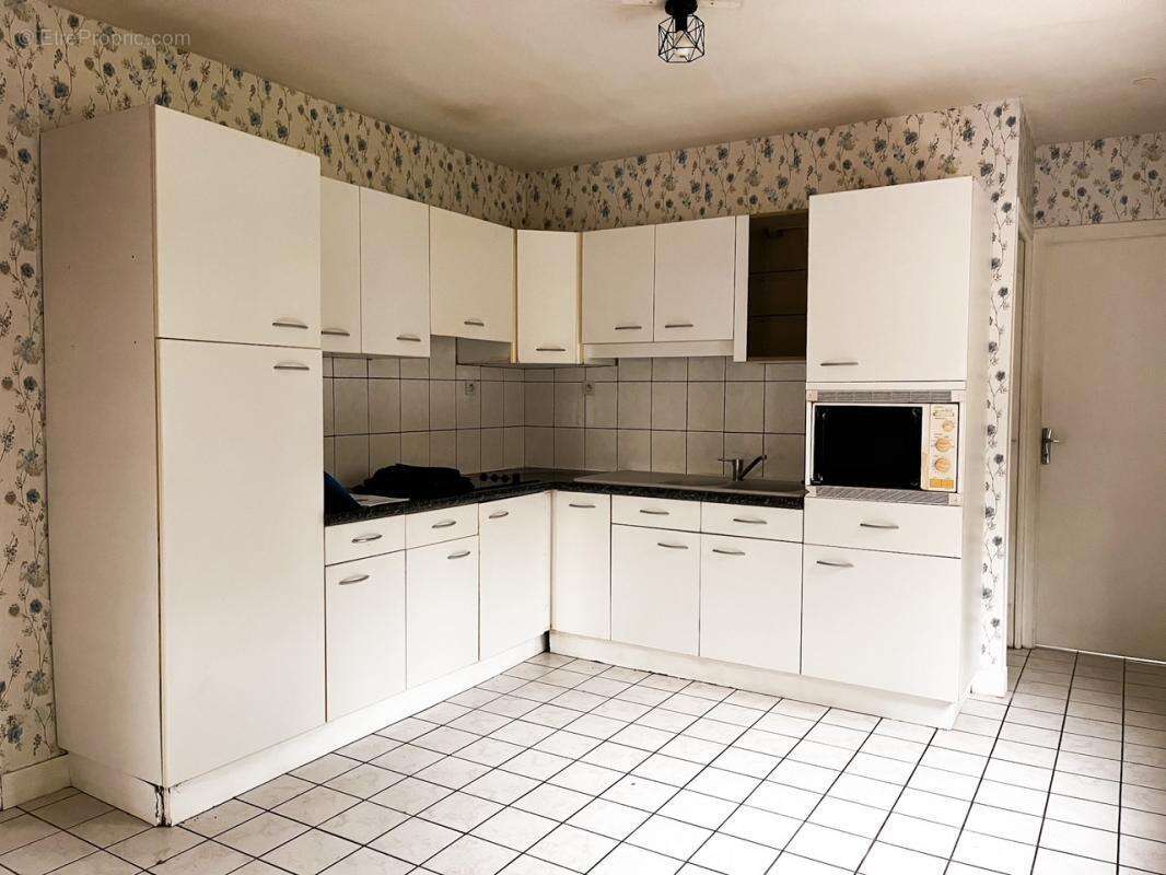 Maison à LA FRENAYE