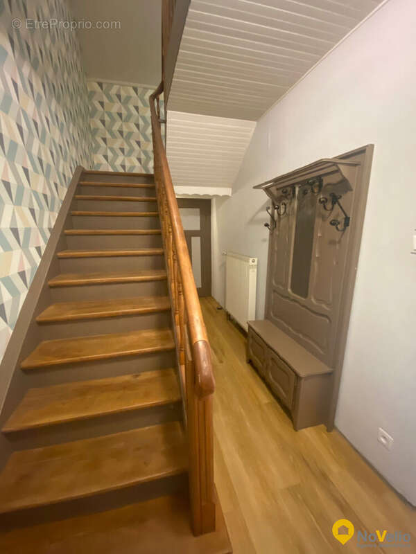 Maison à NEUFGRANGE