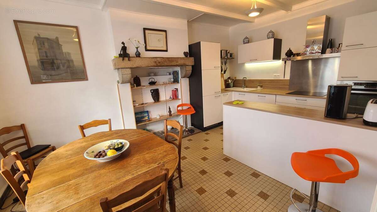 Maison à PLOUGASNOU