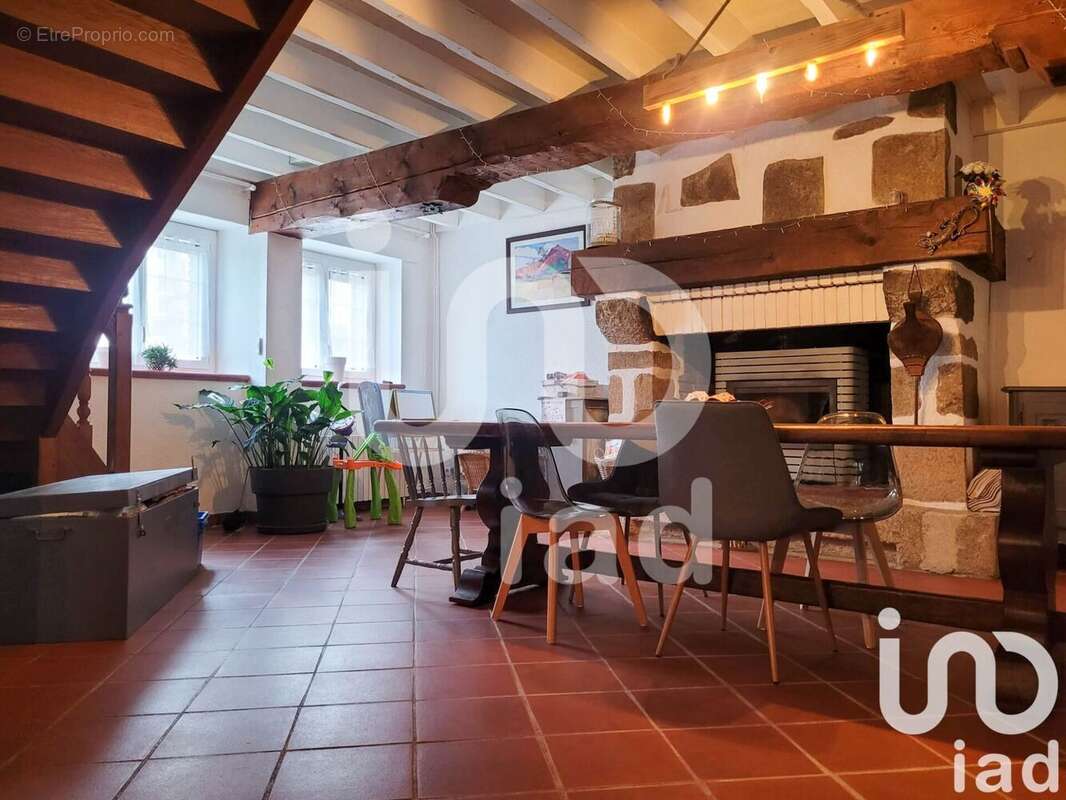 Photo 6 - Maison à DOMERAT