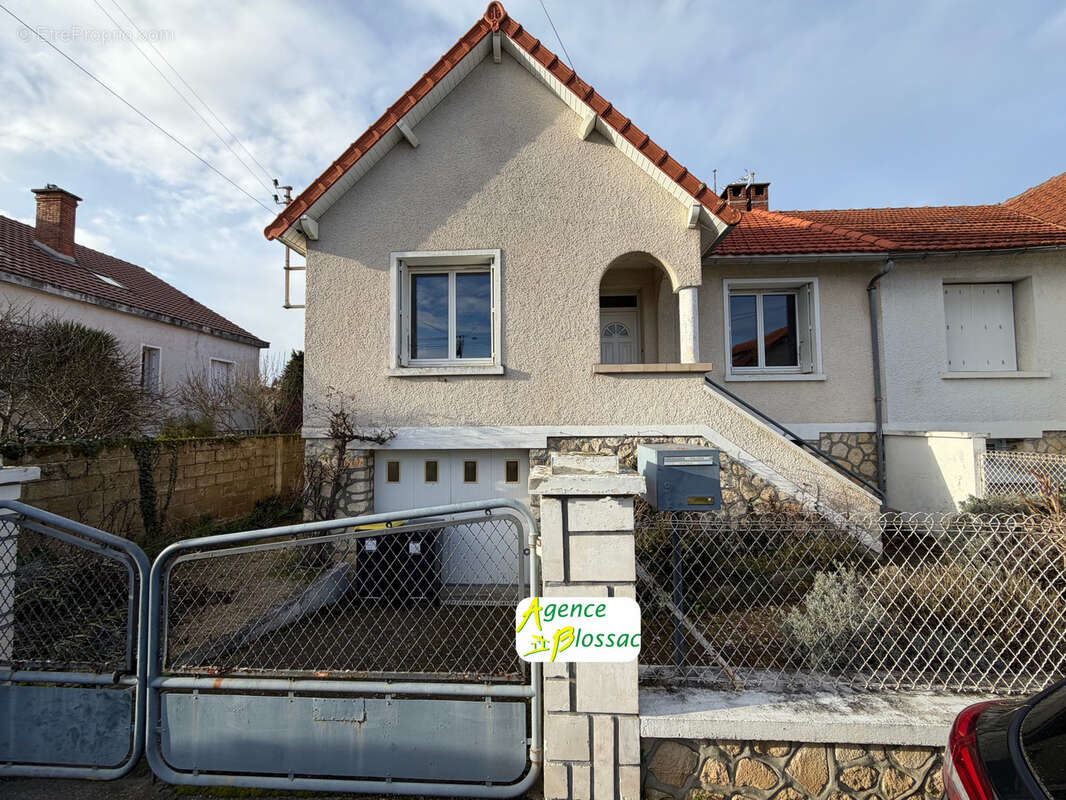 Maison à CHATELLERAULT