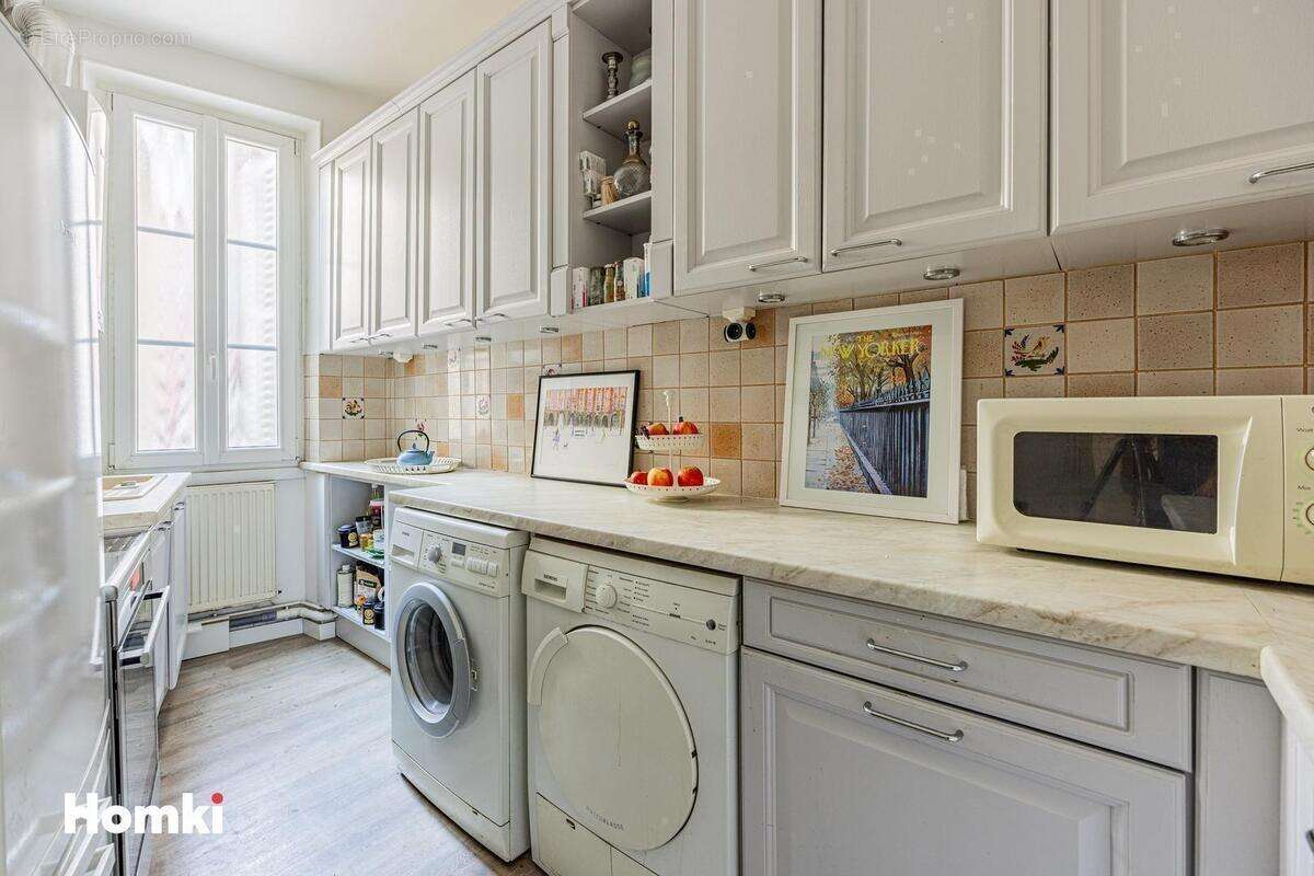 Appartement à PARIS-4E