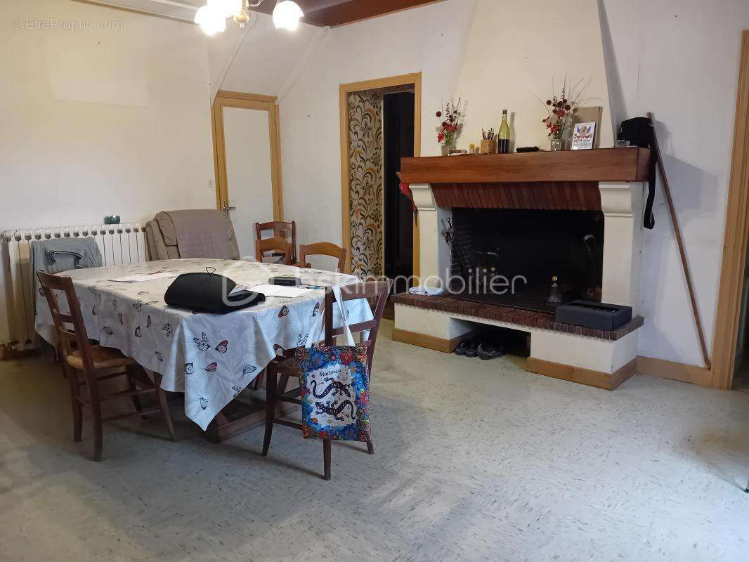 Maison à VINAX