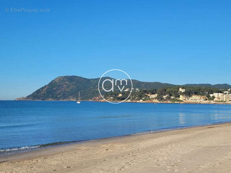 Appartement à SAINT-MANDRIER-SUR-MER