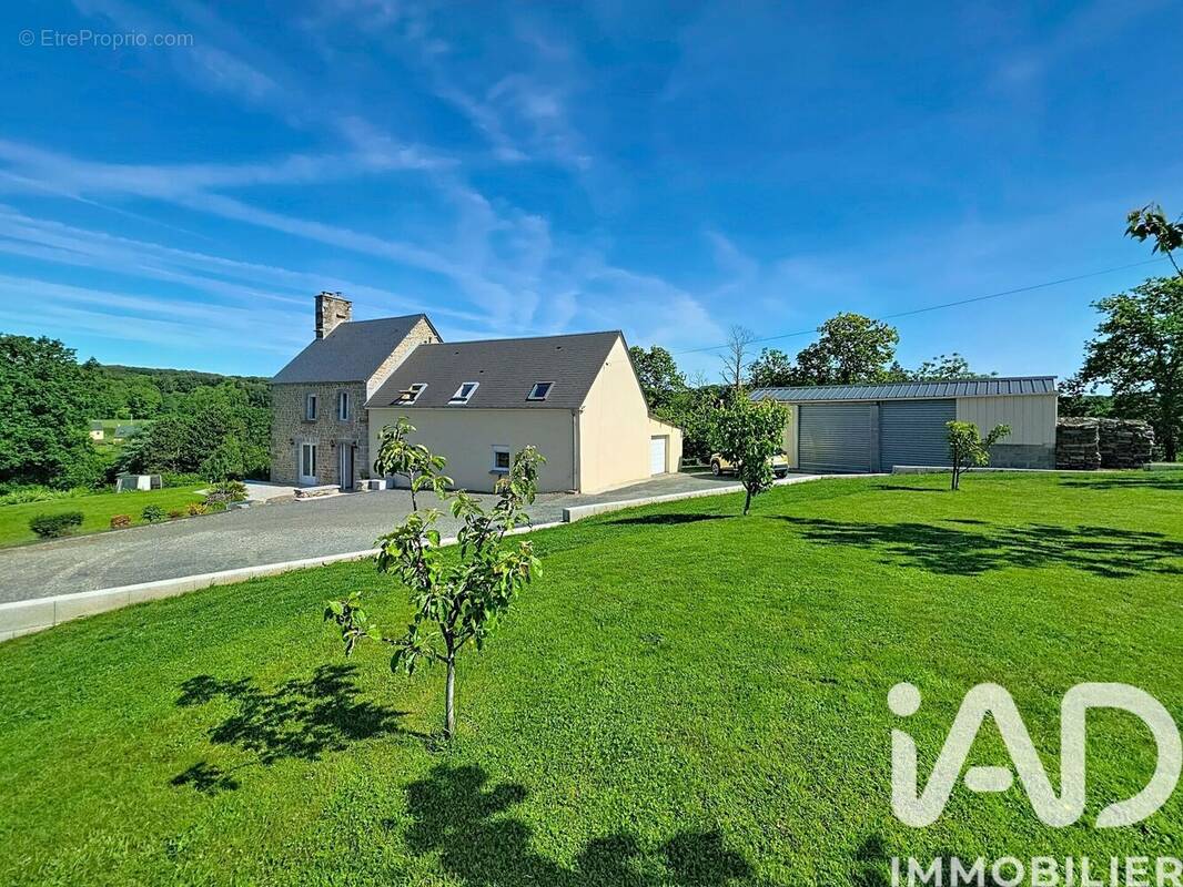 Photo 1 - Maison à LE LUOT