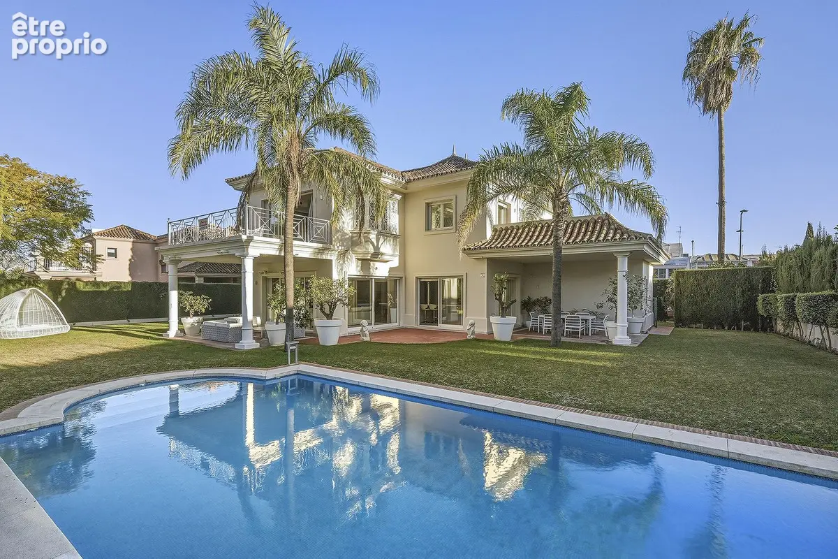 Villa - 10 pièces - jardin - piscine - Marbella - photo 2
